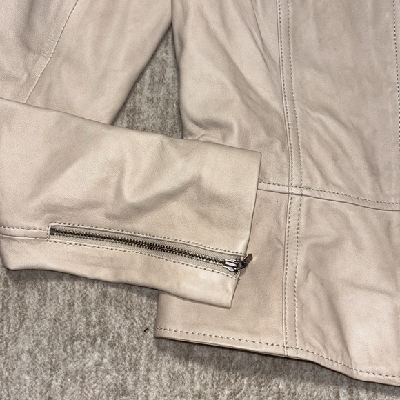 Small Genuine Leather Hinge jacket tan khaki zip front fitted Nordstrom - Picture 3 of 6